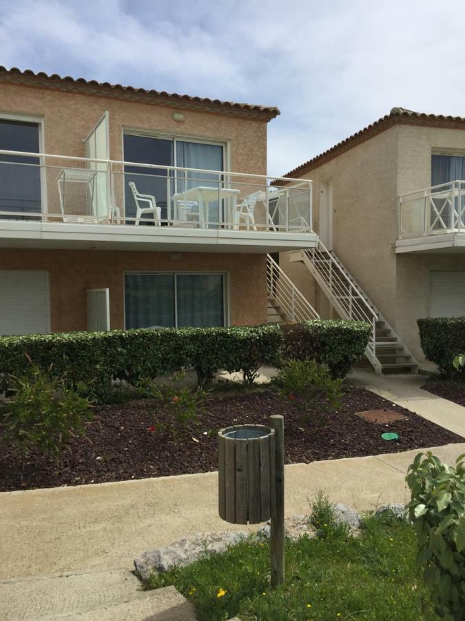 Appartement Dans Les Jardins De Phoebus Gruissan Bagian luar foto