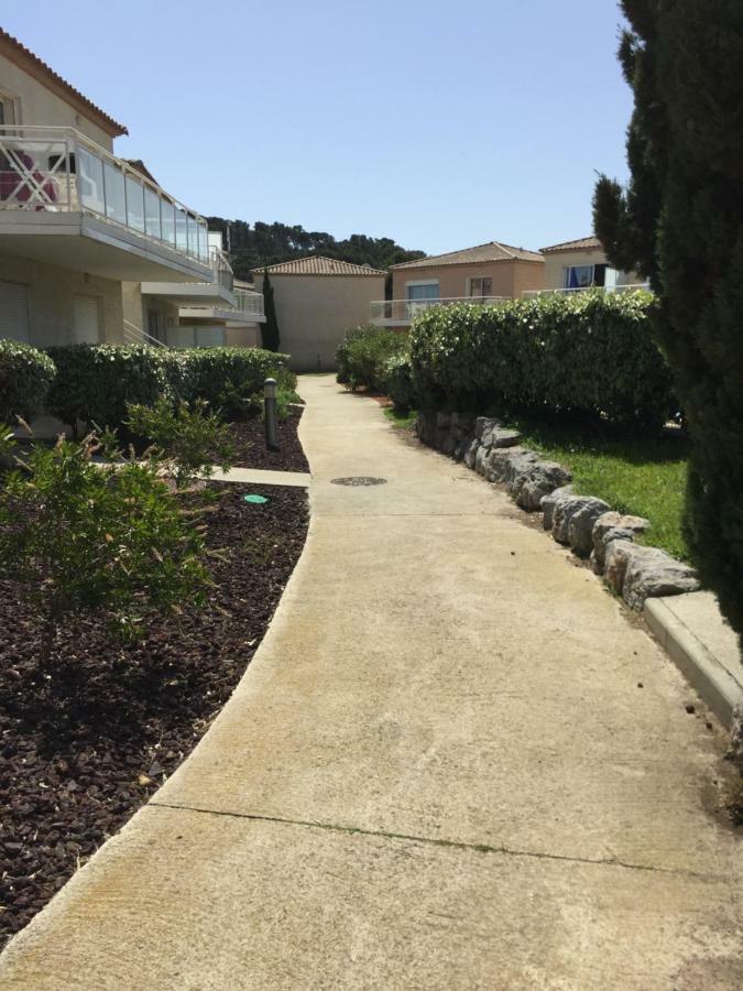Appartement Dans Les Jardins De Phoebus Gruissan Bagian luar foto
